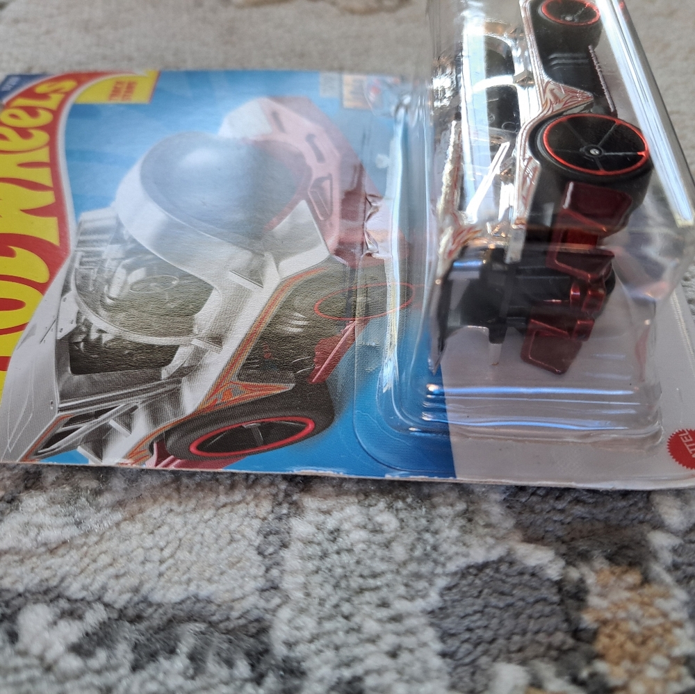 Hotwheels Train Engine - Picture 3 of 6